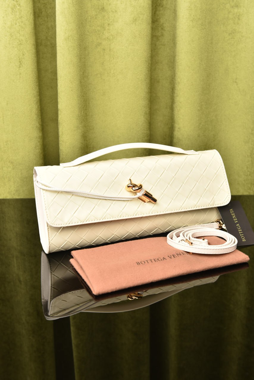 <br />
<b>Notice</b>:  Undefined index: adi in <b>/home2/kalacine/cumali.kalaci.net/canta/index.php</b> on line <b>52</b><br />
