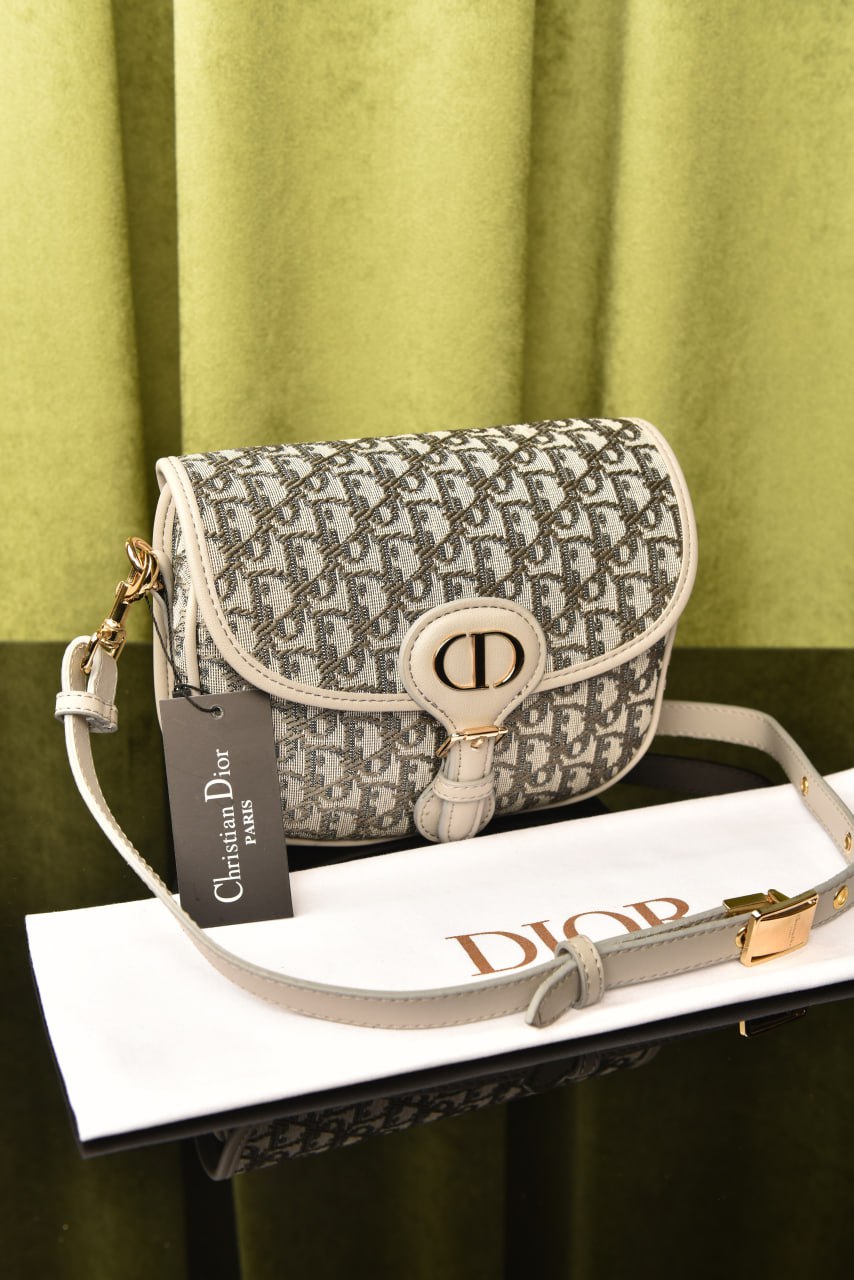 <br />
<b>Notice</b>:  Undefined index: adi in <b>/home2/kalacine/cumali.kalaci.net/canta/index.php</b> on line <b>52</b><br />
