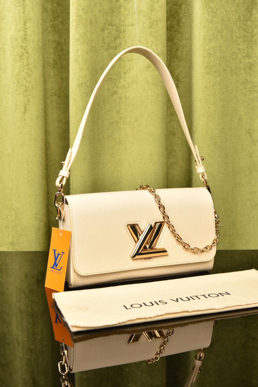 <br />
<b>Notice</b>:  Undefined index: adi in <b>/home2/kalacine/cumali.kalaci.net/canta/index.php</b> on line <b>52</b><br />
