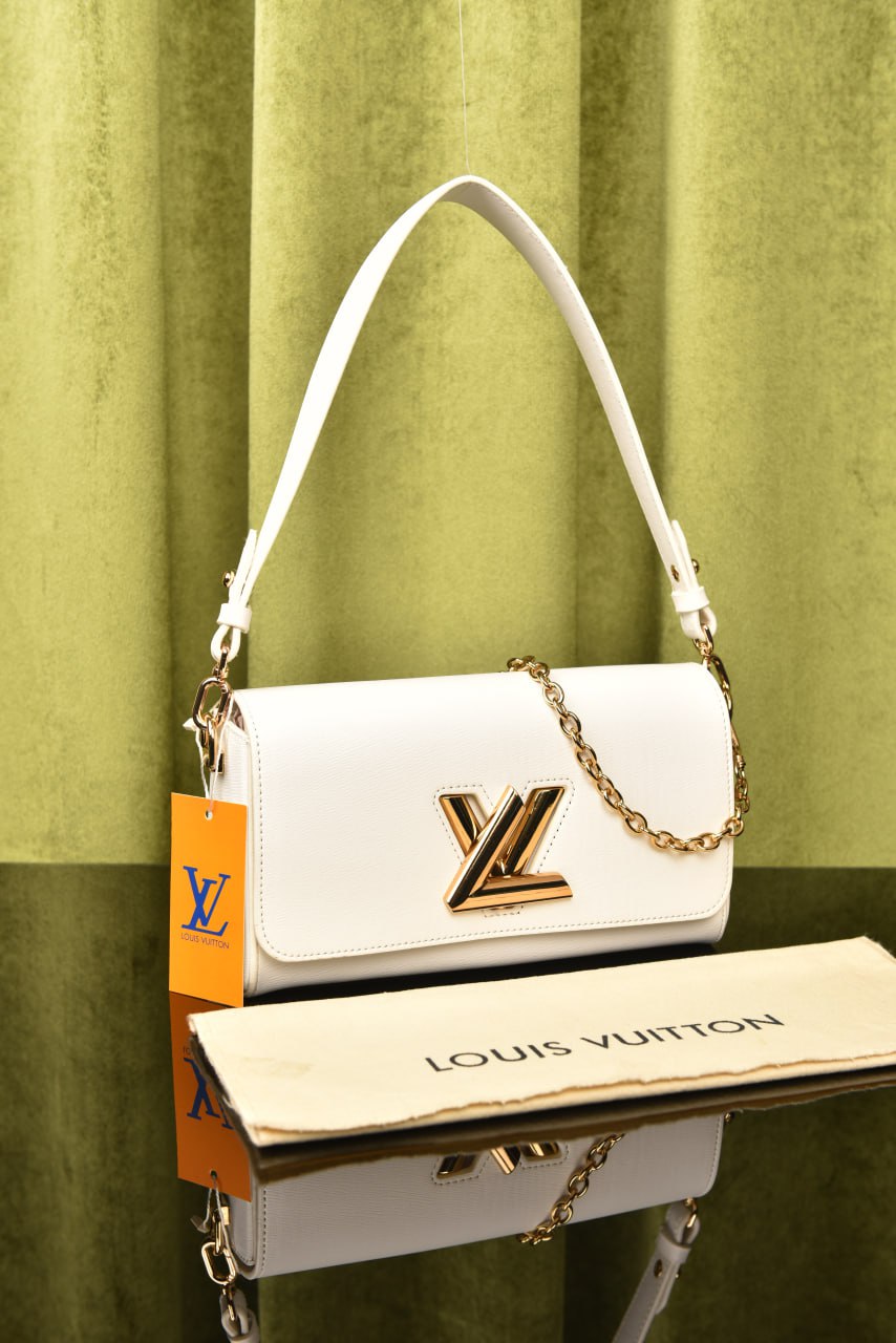 <br />
<b>Notice</b>:  Undefined index: adi in <b>/home2/kalacine/cumali.kalaci.net/canta/index.php</b> on line <b>52</b><br />
