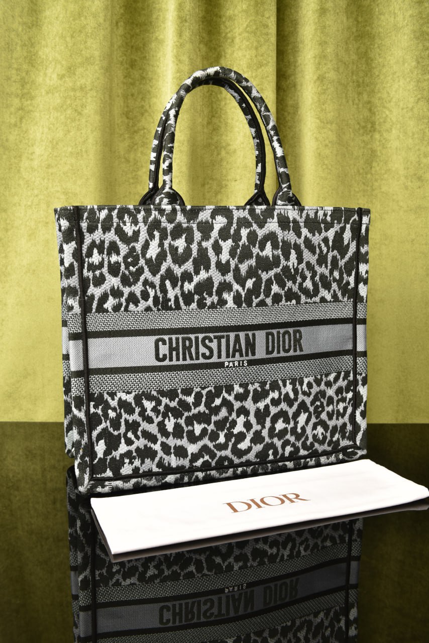 <br />
<b>Notice</b>:  Undefined index: adi in <b>/home2/kalacine/cumali.kalaci.net/canta/index.php</b> on line <b>52</b><br />
