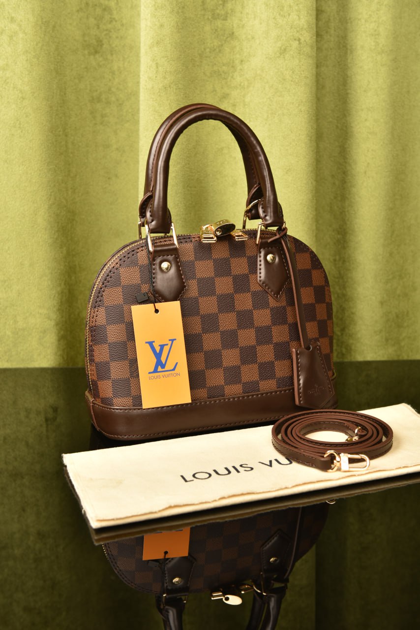 <br />
<b>Notice</b>:  Undefined index: adi in <b>/home2/kalacine/cumali.kalaci.net/canta/index.php</b> on line <b>52</b><br />
