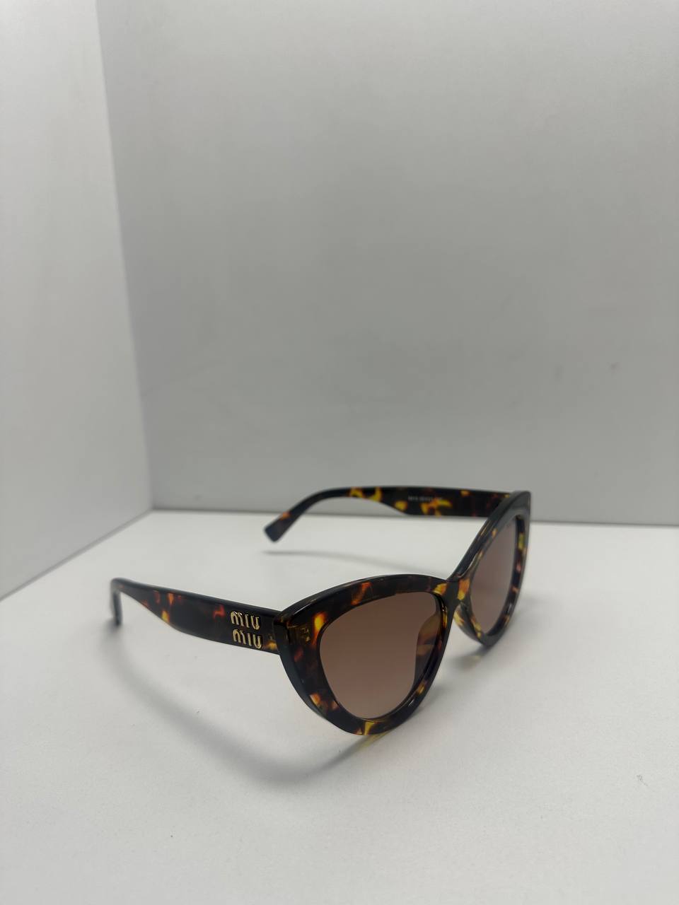 <br />
<b>Notice</b>:  Undefined index: adi in <b>/home2/kalacine/cumali.kalaci.net/gozluk/index.php</b> on line <b>52</b><br />
