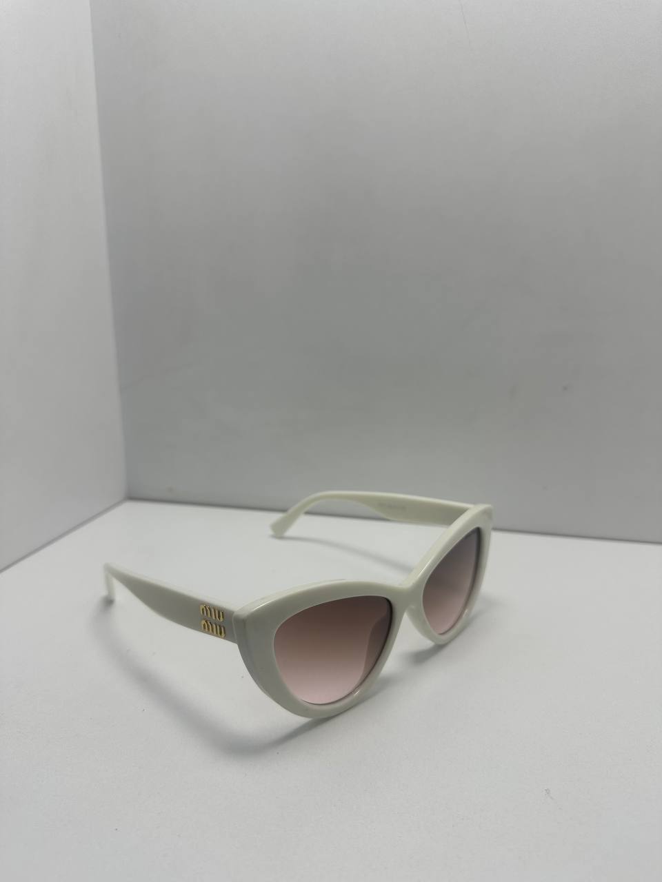 <br />
<b>Notice</b>:  Undefined index: adi in <b>/home2/kalacine/cumali.kalaci.net/gozluk/index.php</b> on line <b>52</b><br />
